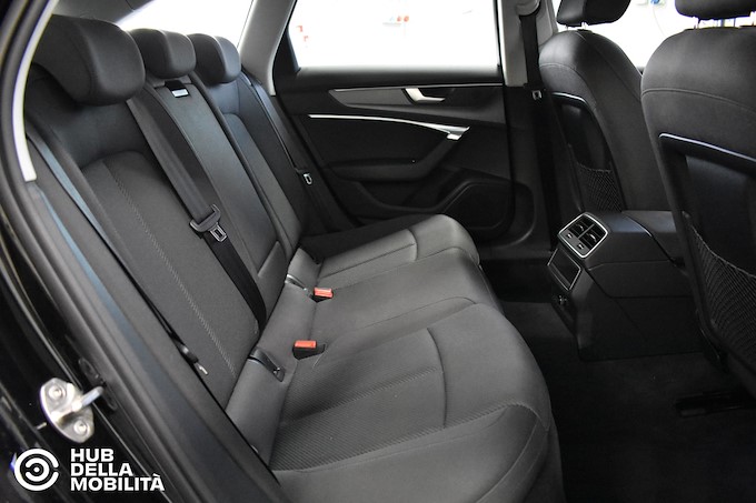 AUDI A6 Avant 40 2.0 TDI quattro ultra S tronic Business